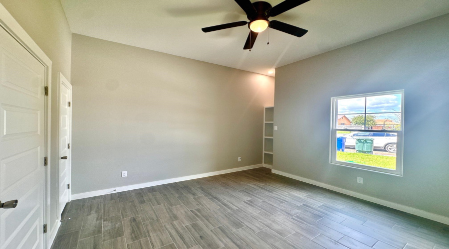 1405 Wilfrano Dr, LAREDO, Texas 78045, 3 Bedrooms Bedrooms, 6 Rooms Rooms,2 BathroomsBathrooms,Residential,For Sale,1405 Wilfrano Dr,20254268