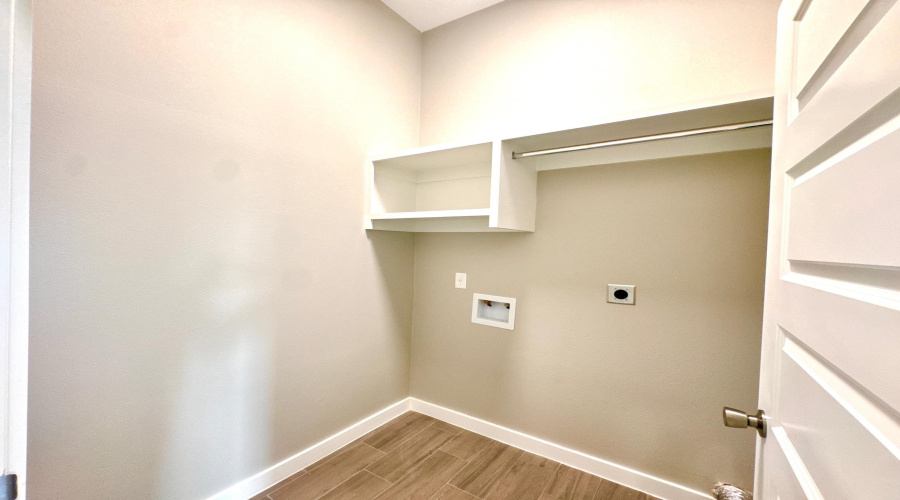 1405 Wilfrano Dr, LAREDO, Texas 78045, 3 Bedrooms Bedrooms, 6 Rooms Rooms,2 BathroomsBathrooms,Residential,For Sale,1405 Wilfrano Dr,20254268