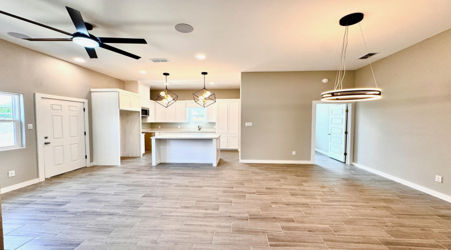 1405 Wilfrano Dr, LAREDO, Texas 78045, 3 Bedrooms Bedrooms, 6 Rooms Rooms,2 BathroomsBathrooms,Residential,For Sale,1405 Wilfrano Dr,20254268