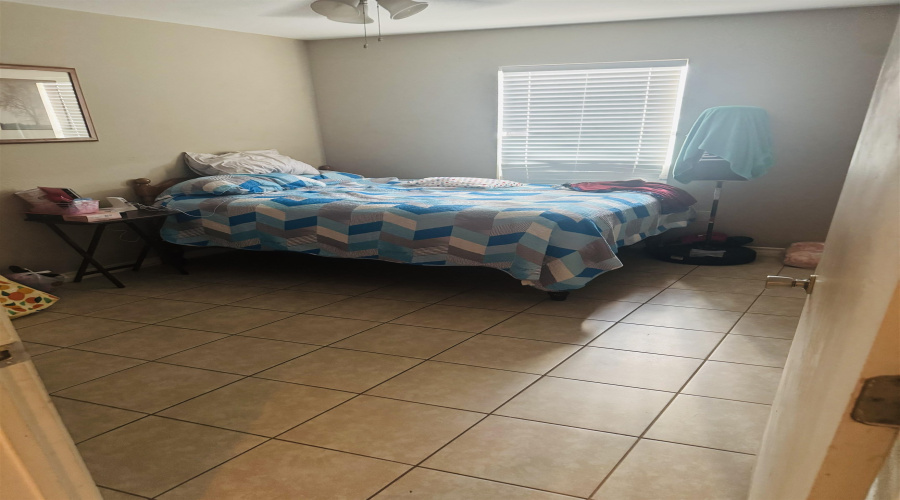 3920 Sand Creek Ct, Laredo, Texas 78043, 3 Bedrooms Bedrooms, 5 Rooms Rooms,2 BathroomsBathrooms,Residential,For Sale,3920 Sand Creek Ct,20254273