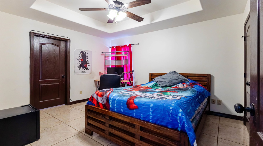 110 Despejado Dr, Laredo, Texas 78045, 3 Bedrooms Bedrooms, 6 Rooms Rooms,2 BathroomsBathrooms,Residential,For Sale,110 Despejado Dr,20254276