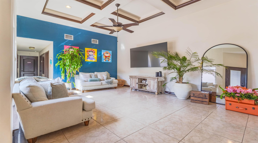 110 Despejado Dr, Laredo, Texas 78045, 3 Bedrooms Bedrooms, 6 Rooms Rooms,2 BathroomsBathrooms,Residential,For Sale,110 Despejado Dr,20254276