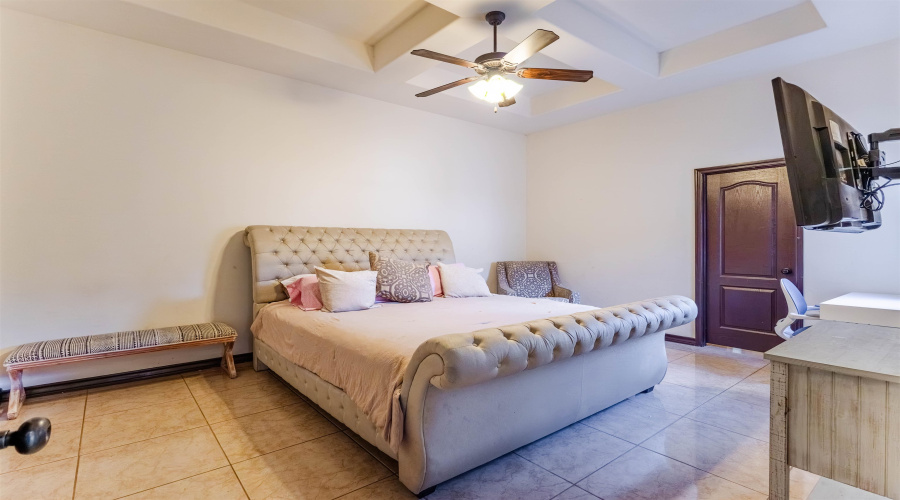 110 Despejado Dr, Laredo, Texas 78045, 3 Bedrooms Bedrooms, 6 Rooms Rooms,2 BathroomsBathrooms,Residential,For Sale,110 Despejado Dr,20254276