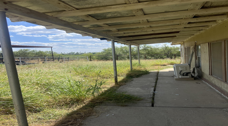 126 Madison Ave., ZAPATA, Texas 78076, 1 Bedroom Bedrooms, 2 Rooms Rooms,1 BathroomBathrooms,Residential,For Sale,126 Madison Ave.,20254279