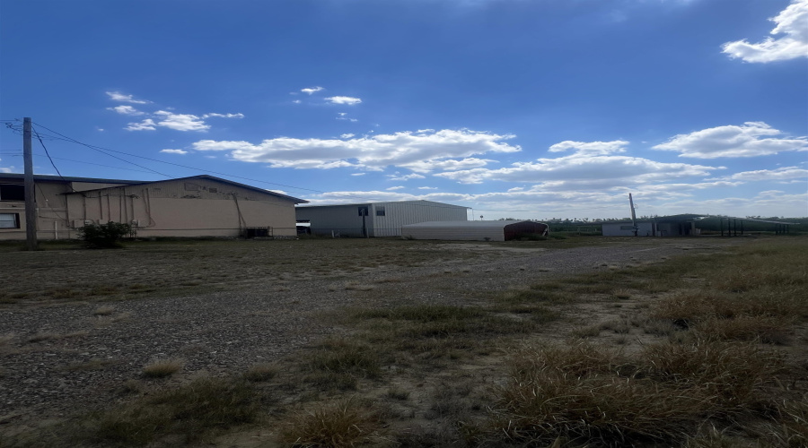 126 Madison Ave., ZAPATA, Texas 78076, 1 Bedroom Bedrooms, 2 Rooms Rooms,1 BathroomBathrooms,Residential,For Sale,126 Madison Ave.,20254279