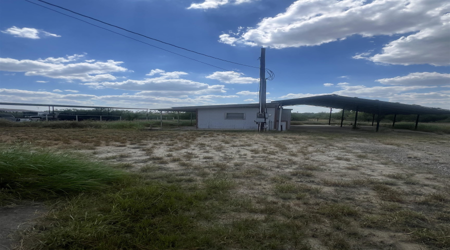 126 Madison Ave., ZAPATA, Texas 78076, 1 Bedroom Bedrooms, 2 Rooms Rooms,1 BathroomBathrooms,Residential,For Sale,126 Madison Ave.,20254279