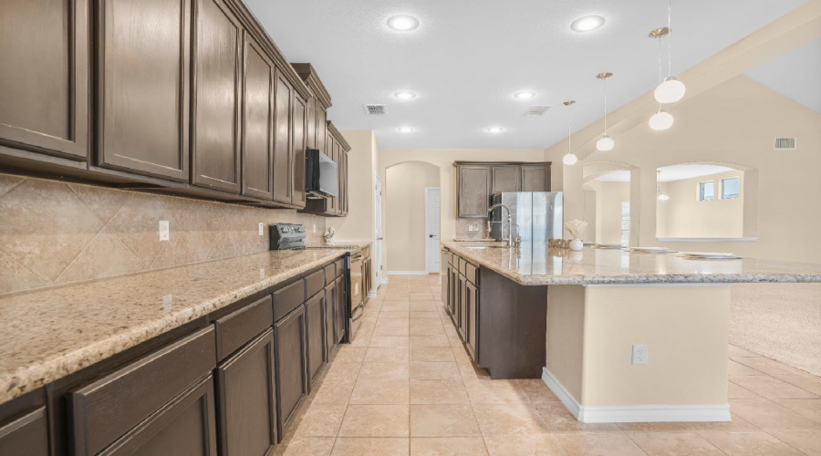 108 Majestic Palm Dr., LAREDO, Texas 78045, 4 Bedrooms Bedrooms, 8 Rooms Rooms,3 BathroomsBathrooms,Residential,For Sale,108 Majestic Palm Dr.,20254282