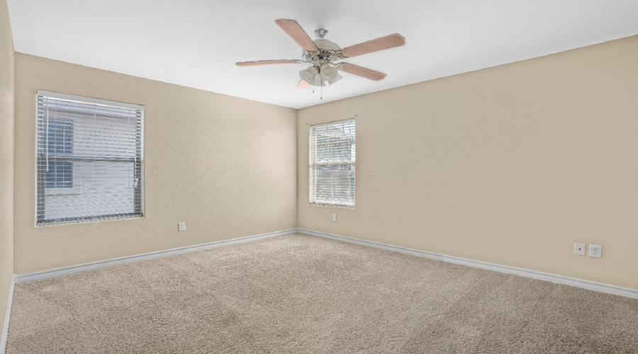 108 Majestic Palm Dr., LAREDO, Texas 78045, 4 Bedrooms Bedrooms, 8 Rooms Rooms,3 BathroomsBathrooms,Residential,For Sale,108 Majestic Palm Dr.,20254282