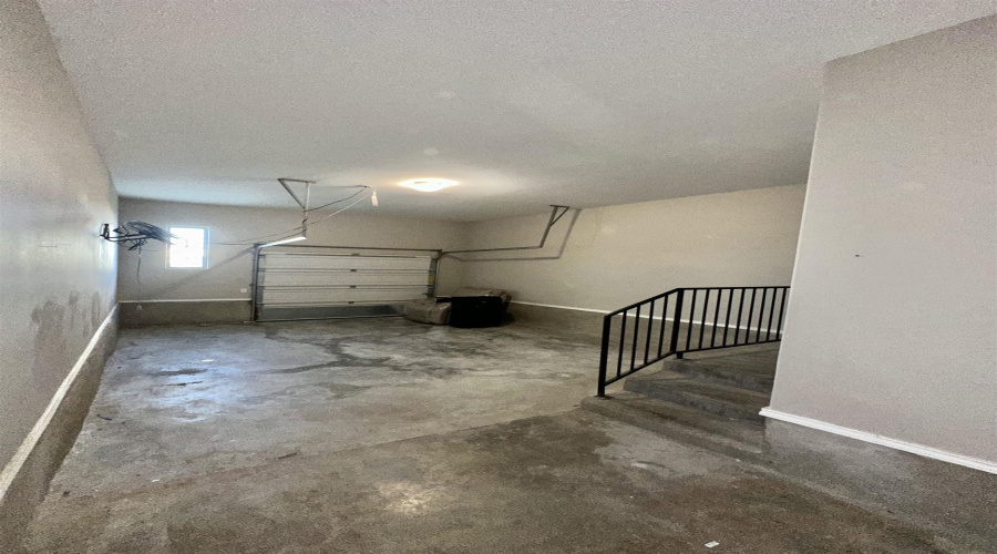 9970 Toinette, Laredo, Texas 78045-4256, 3 Bedrooms Bedrooms, 5 Rooms Rooms,2 BathroomsBathrooms,Residential,For Rent,9970 Toinette,20254283