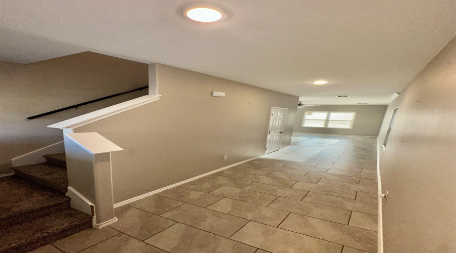 9970 Toinette, Laredo, Texas 78045-4256, 3 Bedrooms Bedrooms, 5 Rooms Rooms,2 BathroomsBathrooms,Residential,For Rent,9970 Toinette,20254283