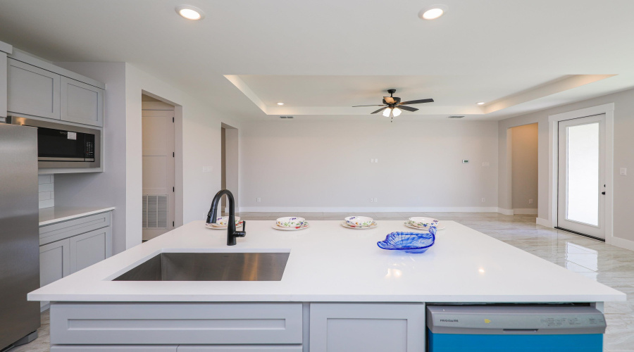 1008 True Patriot Dr., Laredo, Texas 78045-0000, 3 Bedrooms Bedrooms, 7 Rooms Rooms,2 BathroomsBathrooms,Residential,For Rent,1008 True Patriot Dr.,20254287