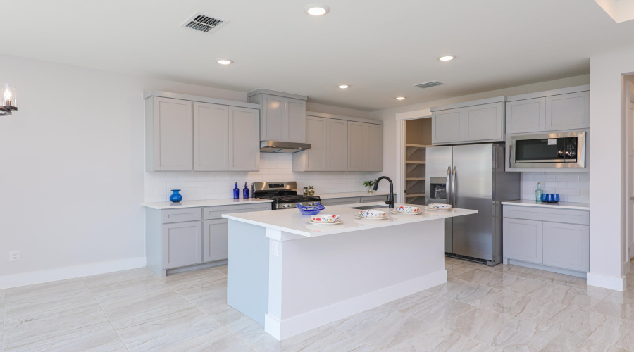 1008 True Patriot Dr., Laredo, Texas 78045-0000, 3 Bedrooms Bedrooms, 7 Rooms Rooms,2 BathroomsBathrooms,Residential,For Rent,1008 True Patriot Dr.,20254287