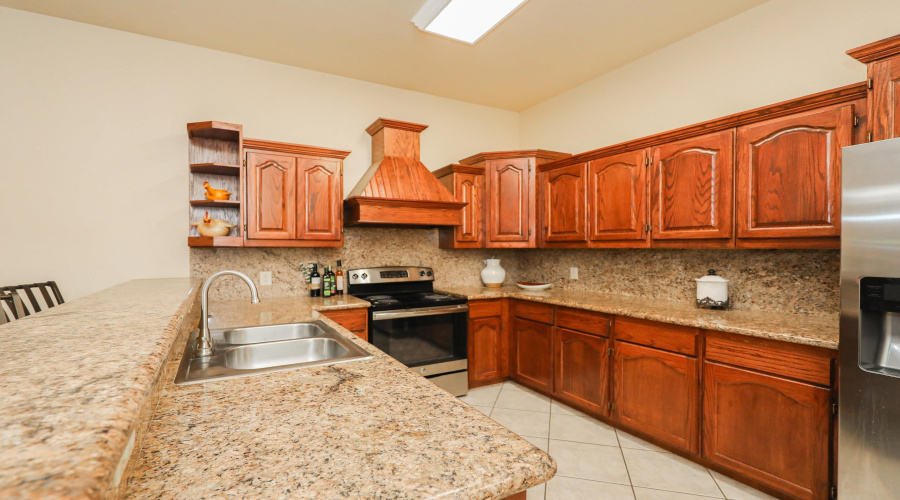 1237 Whisper Hill Dr, LAREDO, Texas 78041, 3 Bedrooms Bedrooms, 6 Rooms Rooms,2 BathroomsBathrooms,Residential,For Rent,1237 Whisper Hill Dr,20254288