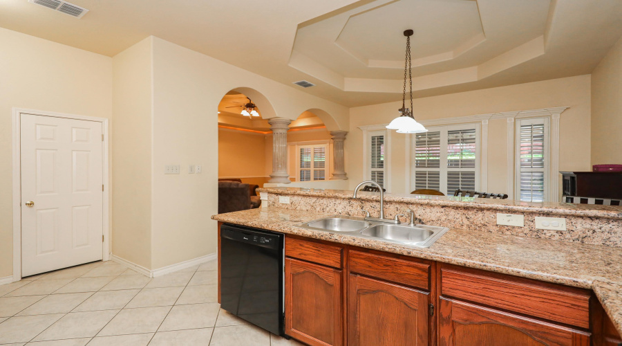 1237 Whisper Hill Dr, LAREDO, Texas 78041, 3 Bedrooms Bedrooms, 6 Rooms Rooms,2 BathroomsBathrooms,Residential,For Rent,1237 Whisper Hill Dr,20254288