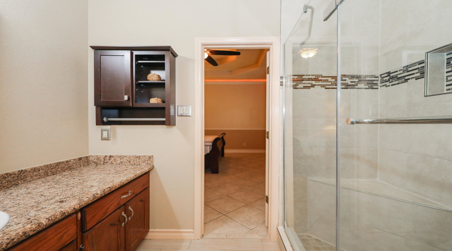 1237 Whisper Hill Dr, LAREDO, Texas 78041, 3 Bedrooms Bedrooms, 6 Rooms Rooms,2 BathroomsBathrooms,Residential,For Rent,1237 Whisper Hill Dr,20254288