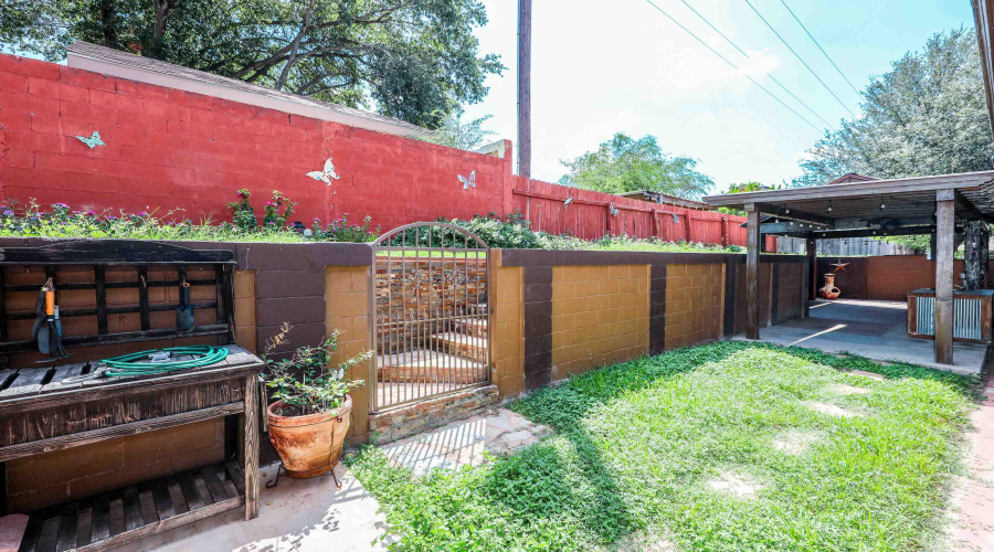 1237 Whisper Hill Dr, LAREDO, Texas 78041, 3 Bedrooms Bedrooms, 6 Rooms Rooms,2 BathroomsBathrooms,Residential,For Rent,1237 Whisper Hill Dr,20254288