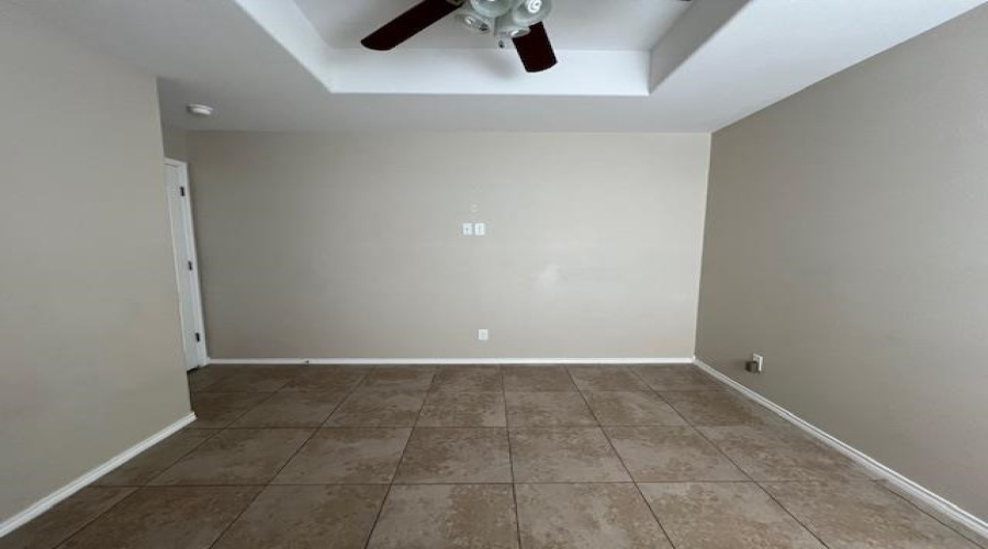 3918 Ivana St, LAREDO, Texas 78045, 4 Bedrooms Bedrooms, 5 Rooms Rooms,2 BathroomsBathrooms,Residential,For Rent,3918 Ivana St,20254291