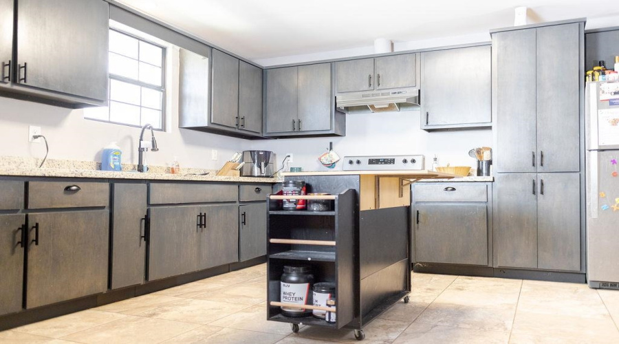 1903 Port Edwards Ave, Laredo, Texas 78045, 3 Bedrooms Bedrooms, 6 Rooms Rooms,2 BathroomsBathrooms,Residential,For Sale,1903 Port Edwards Ave,20254298