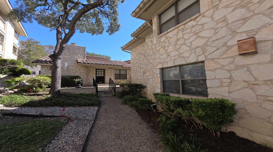 7738 Chambers Rd., San Antonio, Texas 78229, 2 Bedrooms Bedrooms, 4 Rooms Rooms,2 BathroomsBathrooms,Residential,For Sale,7738 Chambers Rd.,20254301