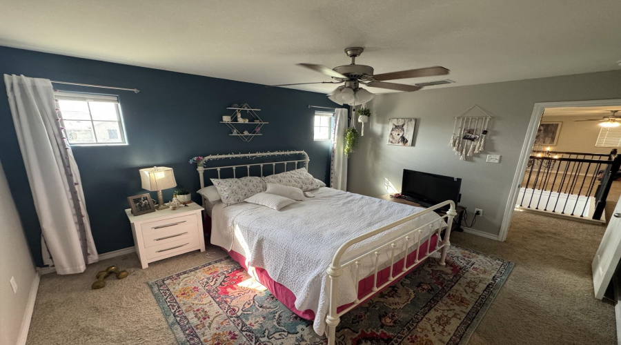 108 Date Palm Dr., Laredo, Texas 78045, 4 Bedrooms Bedrooms, 8 Rooms Rooms,2 BathroomsBathrooms,Residential,For Sale,108 Date Palm Dr.,20254305