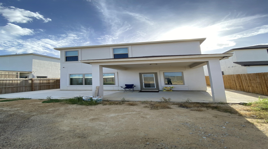 9975 Rosary, Laredo, Texas 78045, 3 Bedrooms Bedrooms, 5 Rooms Rooms,2 BathroomsBathrooms,Residential,For Rent,9975 Rosary,20254310