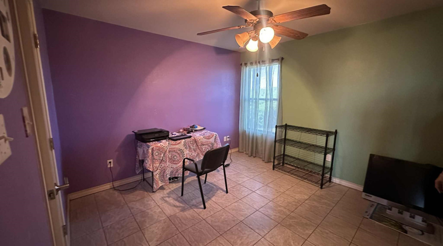 502 Felipe Dr, Laredo, Texas 78046, 5 Bedrooms Bedrooms, 7 Rooms Rooms,3 BathroomsBathrooms,Residential,For Sale,502 Felipe Dr,20254311