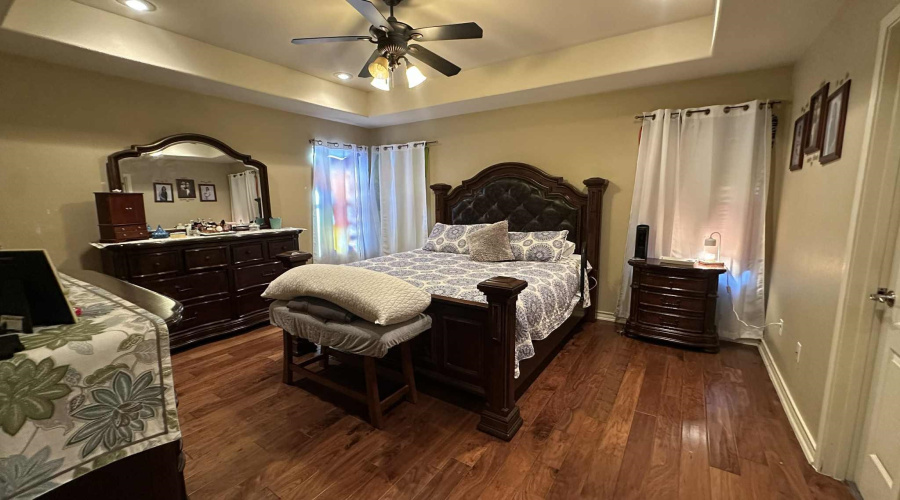 502 Felipe Dr, Laredo, Texas 78046, 5 Bedrooms Bedrooms, 7 Rooms Rooms,3 BathroomsBathrooms,Residential,For Sale,502 Felipe Dr,20254311