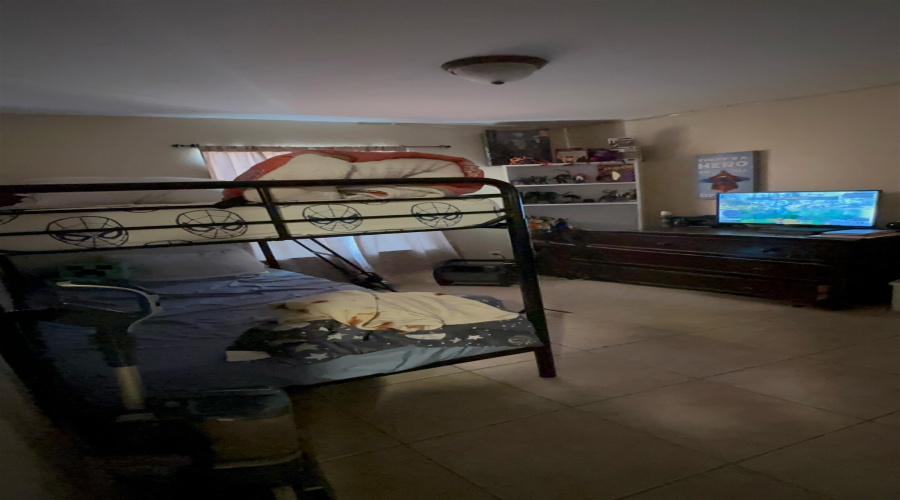 4429 Vientos Rd, LAREDO, Texas 78046, 3 Bedrooms Bedrooms, 5 Rooms Rooms,2 BathroomsBathrooms,Residential,For Sale,4429 Vientos Rd,20254313