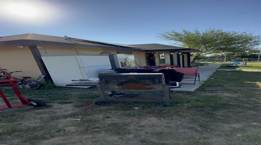 4429 Vientos Rd, LAREDO, Texas 78046, 3 Bedrooms Bedrooms, 5 Rooms Rooms,2 BathroomsBathrooms,Residential,For Sale,4429 Vientos Rd,20254313