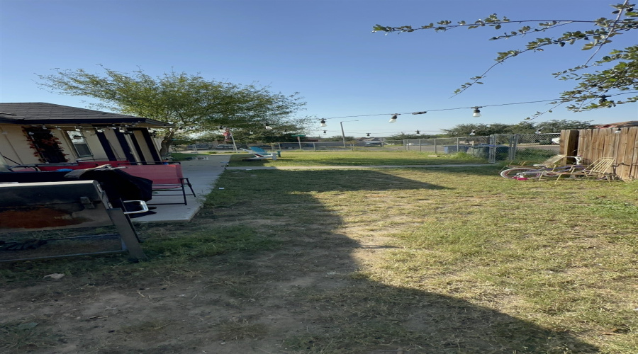 4429 Vientos Rd, LAREDO, Texas 78046, 3 Bedrooms Bedrooms, 5 Rooms Rooms,2 BathroomsBathrooms,Residential,For Sale,4429 Vientos Rd,20254313