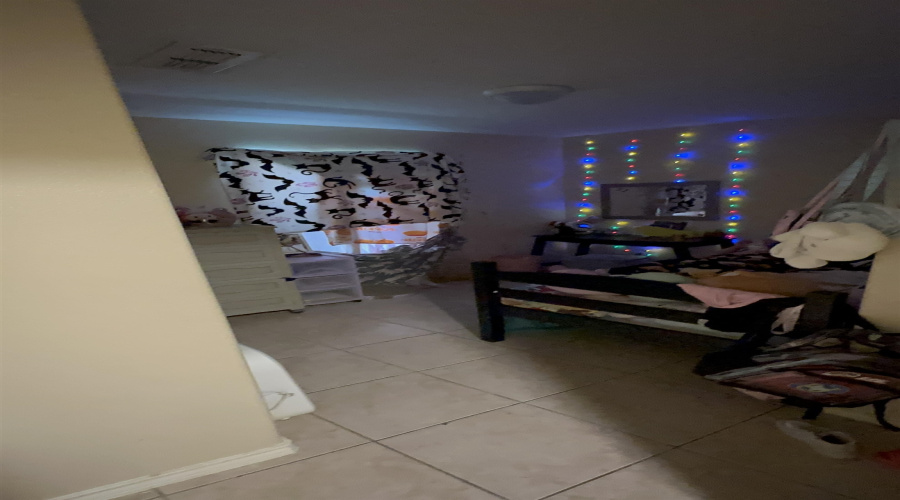 4429 Vientos Rd, LAREDO, Texas 78046, 3 Bedrooms Bedrooms, 5 Rooms Rooms,2 BathroomsBathrooms,Residential,For Sale,4429 Vientos Rd,20254313