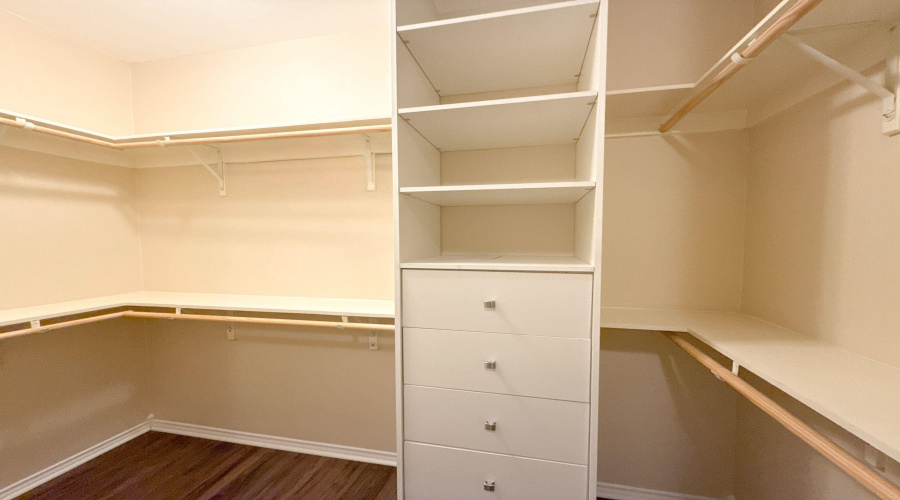 11312 Basque Dr, Laredo, Texas 78045, 3 Bedrooms Bedrooms, 6 Rooms Rooms,2 BathroomsBathrooms,Residential,For Sale,11312 Basque Dr,20254317