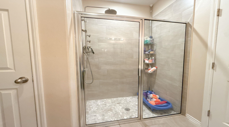 11312 Basque Dr, Laredo, Texas 78045, 3 Bedrooms Bedrooms, 6 Rooms Rooms,2 BathroomsBathrooms,Residential,For Sale,11312 Basque Dr,20254317