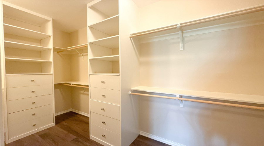 11312 Basque Dr, Laredo, Texas 78045, 3 Bedrooms Bedrooms, 6 Rooms Rooms,2 BathroomsBathrooms,Residential,For Sale,11312 Basque Dr,20254317