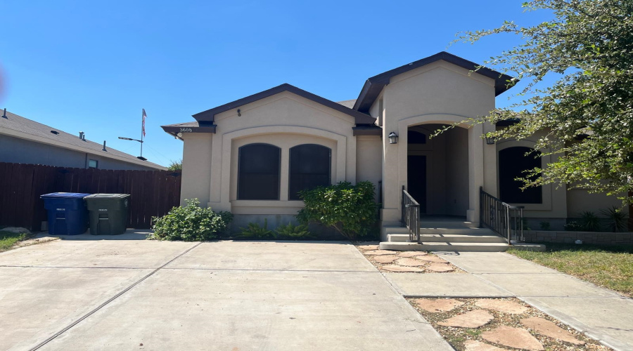 3608 Unknown Hero Dr, Laredo, Texas 78046, 3 Bedrooms Bedrooms, 6 Rooms Rooms,2 BathroomsBathrooms,Residential,For Rent,3608 Unknown Hero Dr,20254323