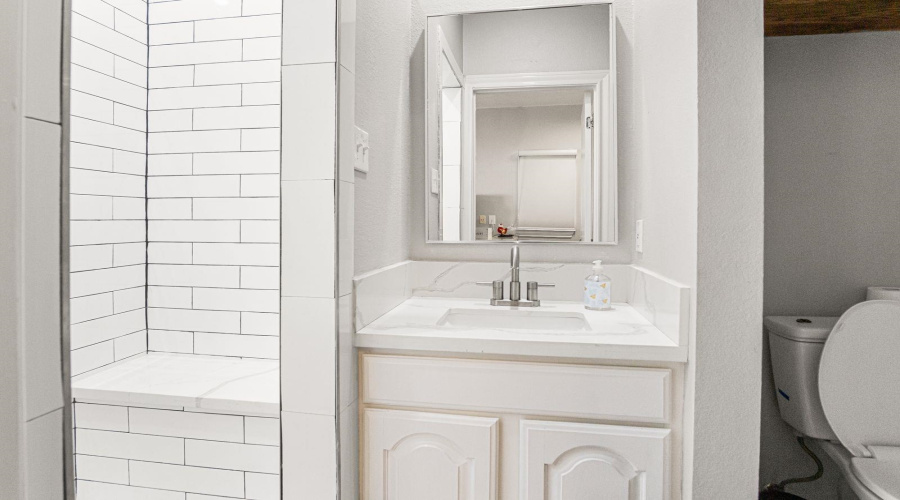 2120 Bermuda Dr, Laredo, Texas 78045, 5 Bedrooms Bedrooms, 6 Rooms Rooms,5 BathroomsBathrooms,Residential,For Sale,2120 Bermuda Dr,20254537