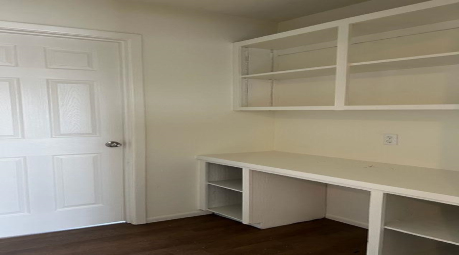 3114 Rosario St, Laredo, Texas 78043, 1 Bedroom Bedrooms, 3 Rooms Rooms,1 BathroomBathrooms,Residential,For Rent,3114 Rosario St,20254538