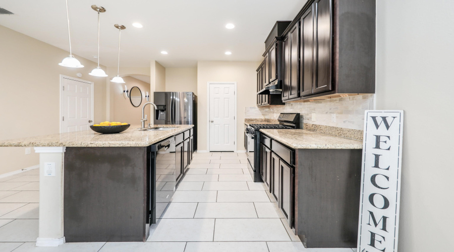 5519 Shorthorn Dr., LAREDO, Texas 78046, 3 Bedrooms Bedrooms, 6 Rooms Rooms,2 BathroomsBathrooms,Residential,For Sale,5519 Shorthorn Dr.,20254539