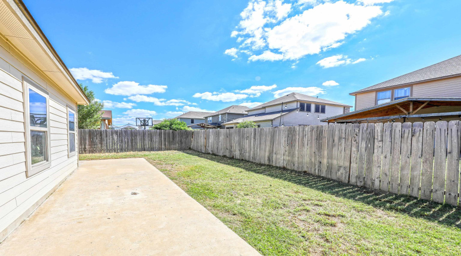 5519 Shorthorn Dr., LAREDO, Texas 78046, 3 Bedrooms Bedrooms, 6 Rooms Rooms,2 BathroomsBathrooms,Residential,For Sale,5519 Shorthorn Dr.,20254539