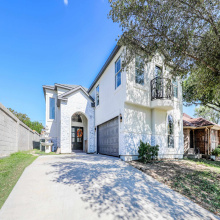 129 North Ave, Laredo, Texas 78045, 4 Bedrooms Bedrooms, 8 Rooms Rooms,4 BathroomsBathrooms,Residential,For Sale,129 North Ave,20254540