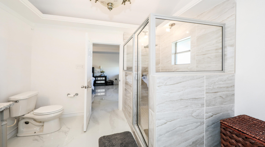 129 North Ave, Laredo, Texas 78045, 4 Bedrooms Bedrooms, 8 Rooms Rooms,4 BathroomsBathrooms,Residential,For Sale,129 North Ave,20254540