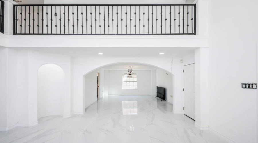 129 North Ave, Laredo, Texas 78045, 4 Bedrooms Bedrooms, 8 Rooms Rooms,4 BathroomsBathrooms,Residential,For Sale,129 North Ave,20254540