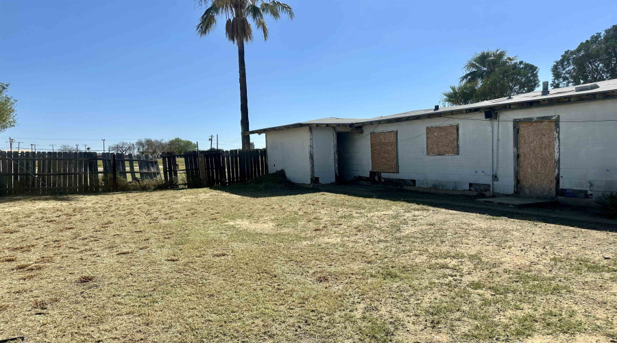 600 A Cherry Hill Dr, Laredo, Texas 78041, 6 Bedrooms Bedrooms, 8 Rooms Rooms,4 BathroomsBathrooms,Residential,For Sale,600 A Cherry Hill Dr,20254548