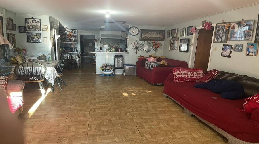 707 Sanders Ave, Laredo, Texas 78040, 2 Bedrooms Bedrooms, 5 Rooms Rooms,1 BathroomBathrooms,Residential,For Sale,707 Sanders Ave,20254549