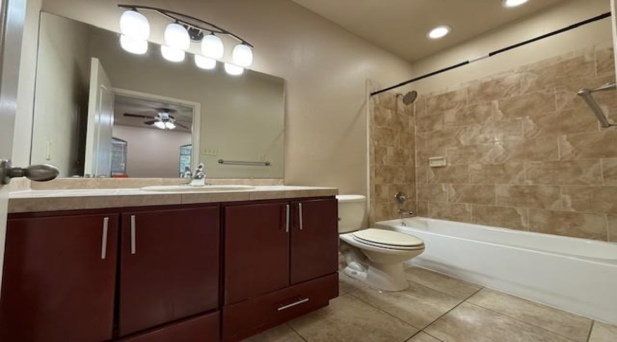 710 Alta Vista Dr, Laredo, Texas 78041, 2 Bedrooms Bedrooms, 4 Rooms Rooms,2 BathroomsBathrooms,Residential,For Rent,710 Alta Vista Dr,20254557