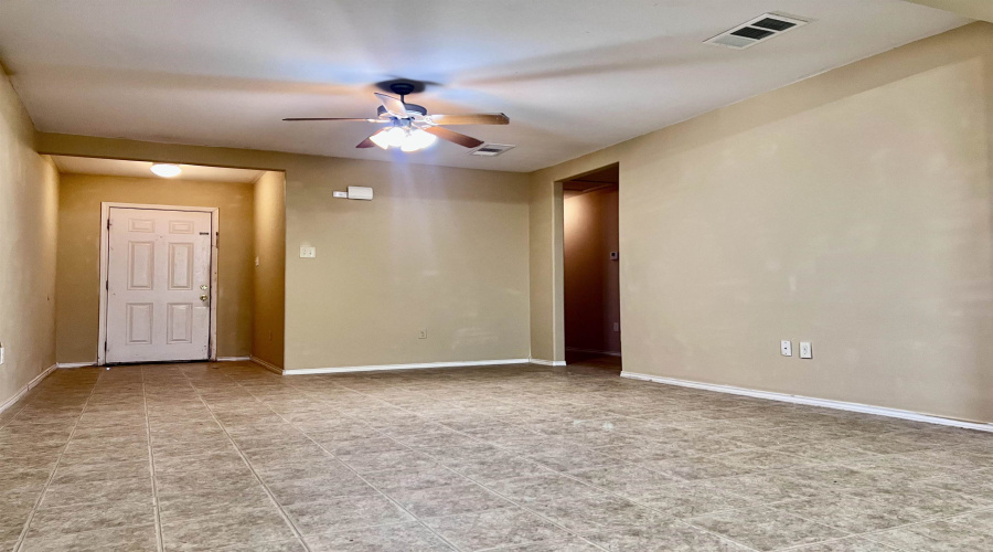 14119 Fawn Dr, Laredo, Texas 78045, 4 Bedrooms Bedrooms, 6 Rooms Rooms,2 BathroomsBathrooms,Residential,For Rent,14119 Fawn Dr,20254564