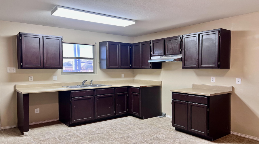 14119 Fawn Dr, Laredo, Texas 78045, 4 Bedrooms Bedrooms, 6 Rooms Rooms,2 BathroomsBathrooms,Residential,For Rent,14119 Fawn Dr,20254564