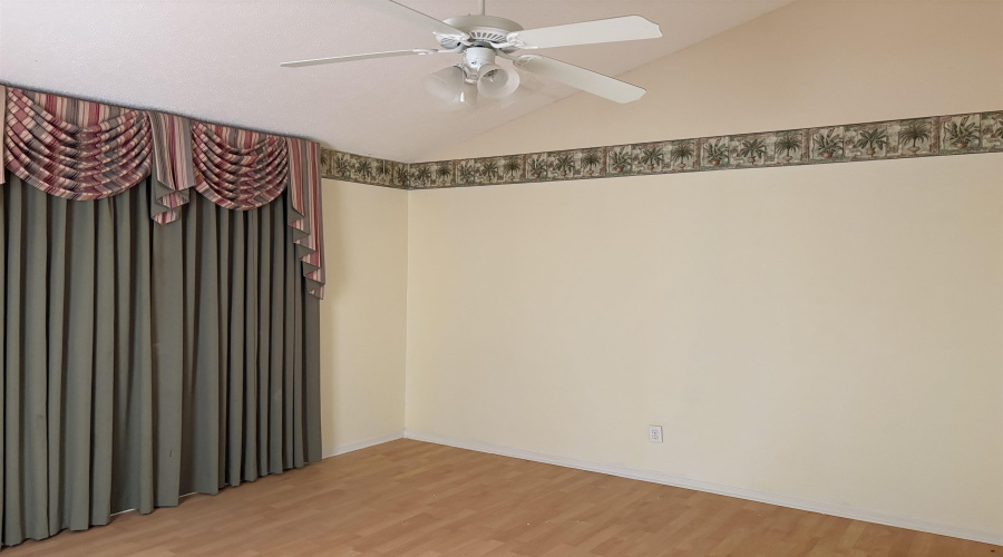 511 Martens Rd, LAREDO, Texas 78041, 3 Bedrooms Bedrooms, 7 Rooms Rooms,4 BathroomsBathrooms,Residential,For Sale,511 Martens Rd,20254566