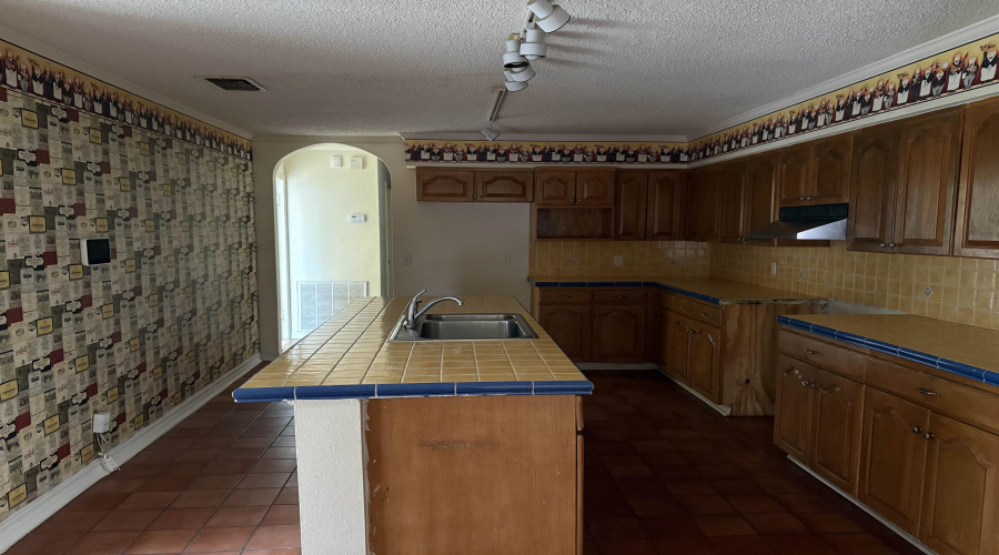 511 Martens Rd, LAREDO, Texas 78041, 3 Bedrooms Bedrooms, 7 Rooms Rooms,4 BathroomsBathrooms,Residential,For Sale,511 Martens Rd,20254566