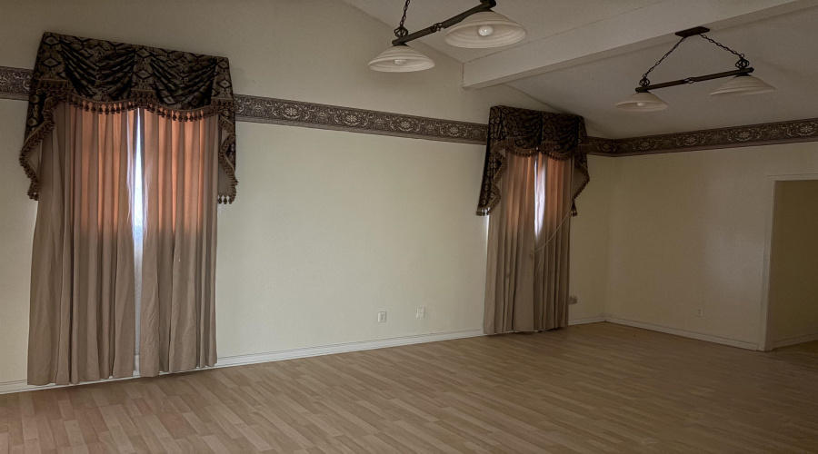 511 Martens Rd, LAREDO, Texas 78041, 3 Bedrooms Bedrooms, 7 Rooms Rooms,4 BathroomsBathrooms,Residential,For Sale,511 Martens Rd,20254566